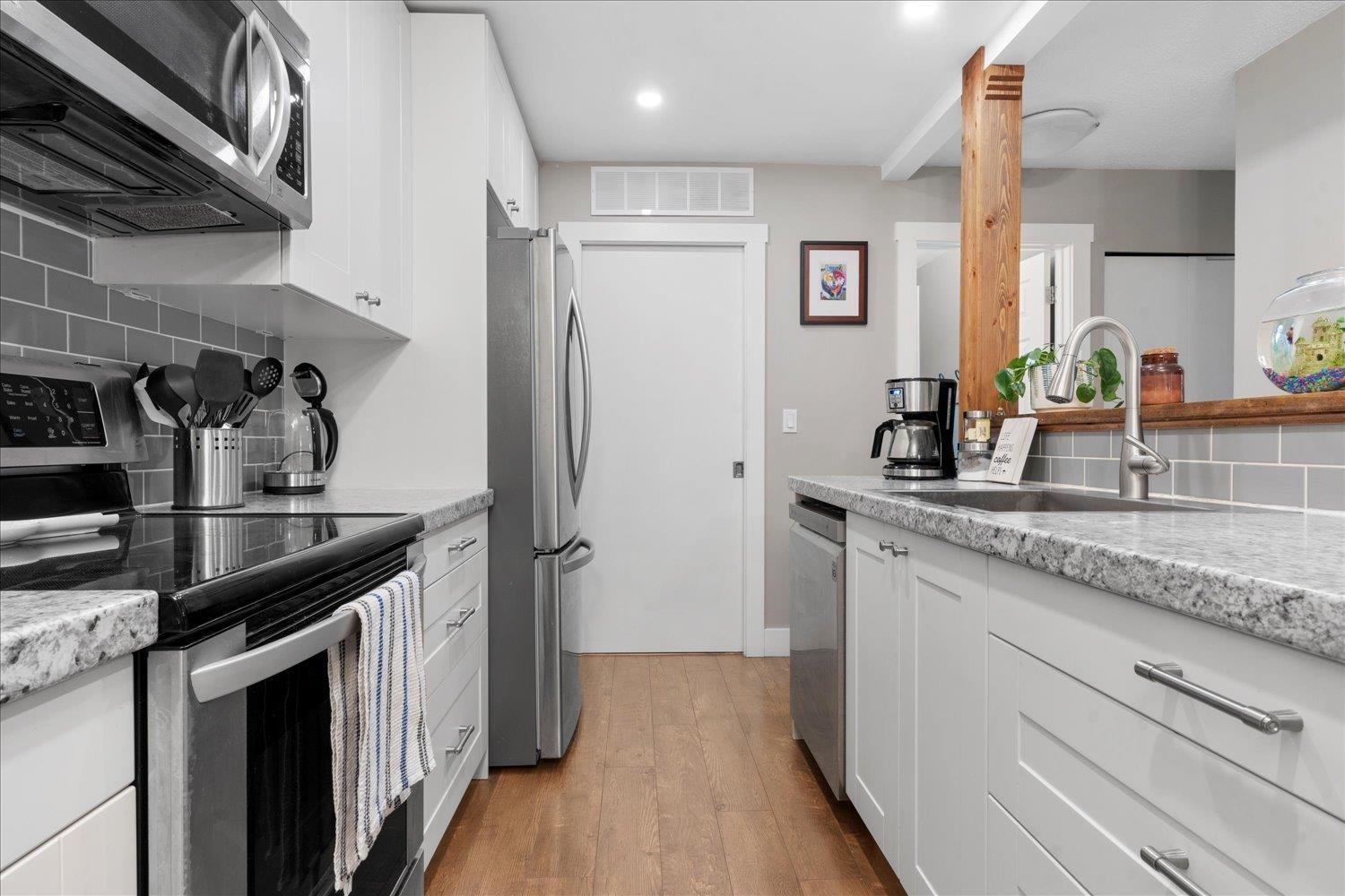 1621 34909 OLD YALE ROAD, Abbotsford