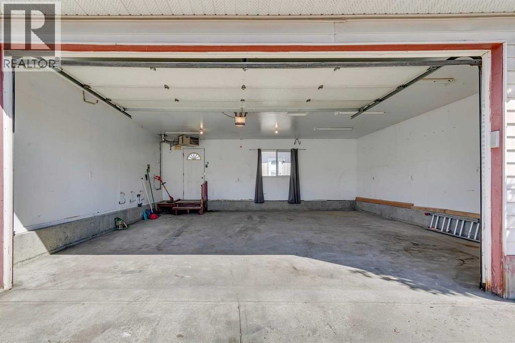 Single Family House Bungalow for Sale in  Dover Ridge Drive SE Dover Calgary 