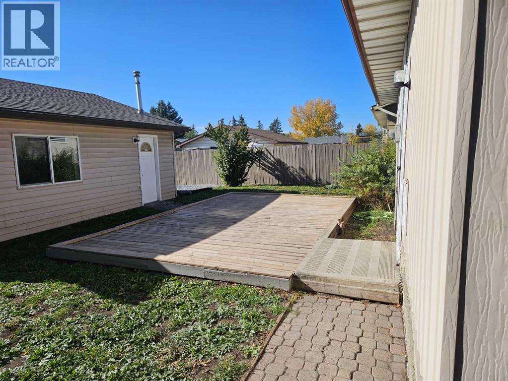 Single Family House Bungalow for Sale in  Dover Ridge Drive SE Dover Calgary 