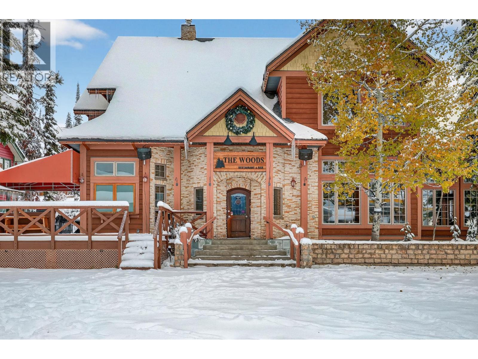 203 315 Whitehorse Lane, Big White