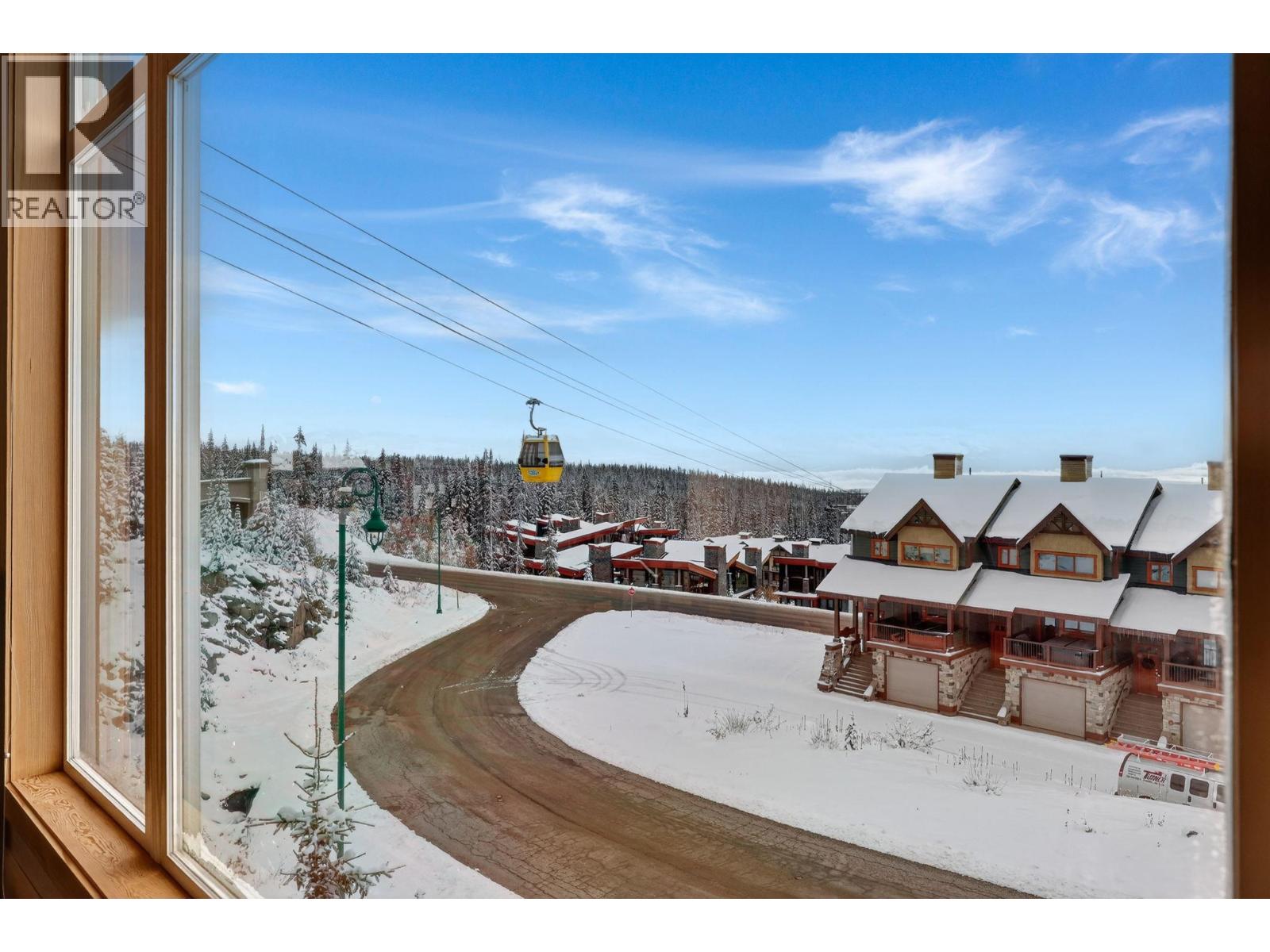 203 315 Whitehorse Lane, Big White