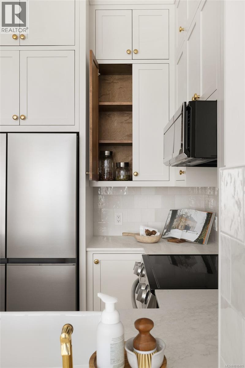 403 1335 Bear Mountain Parkway, Langford