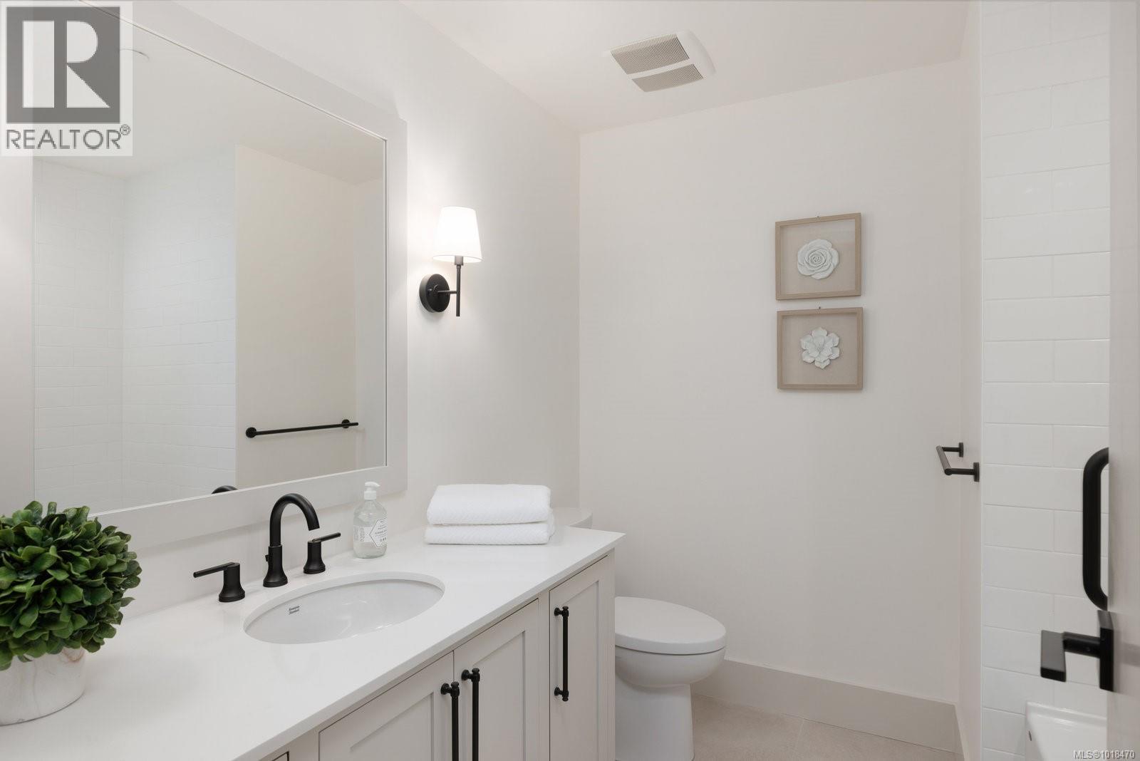 403 1335 Bear Mountain Parkway, Langford