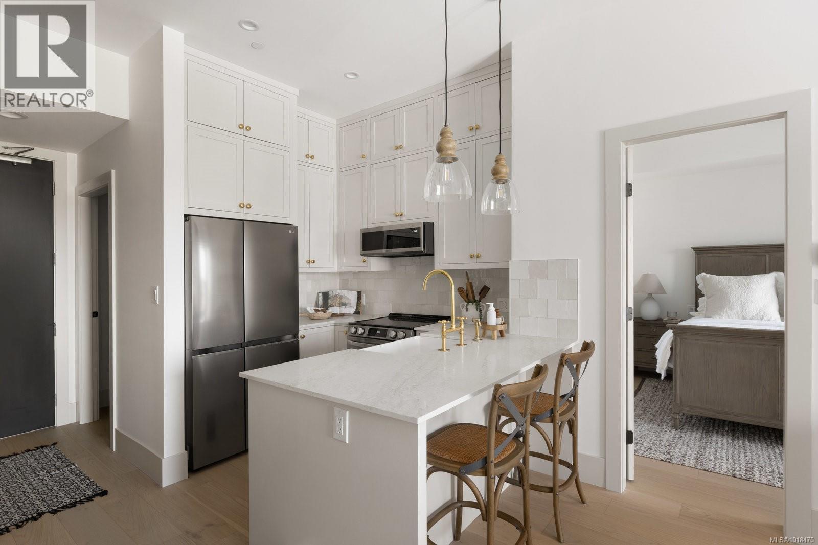 403 1335 Bear Mountain Parkway, Langford