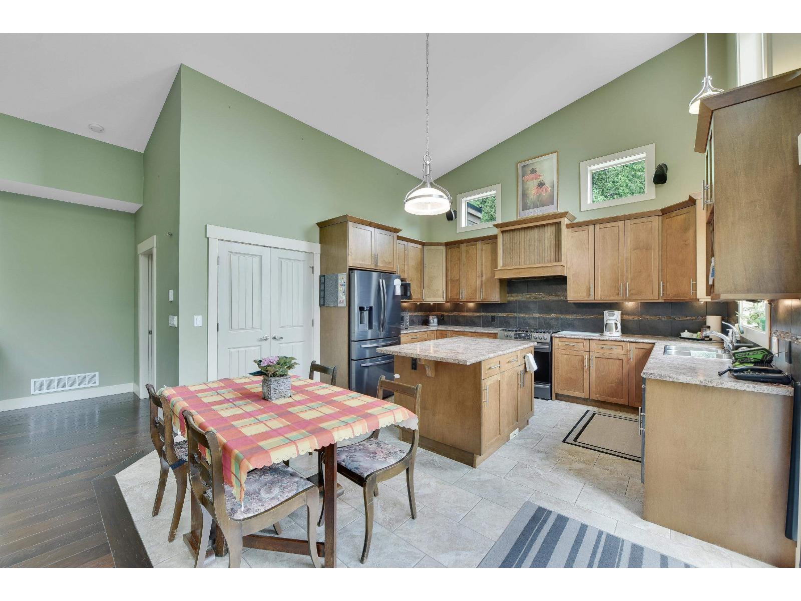 11759 WILSON STREET, Mission