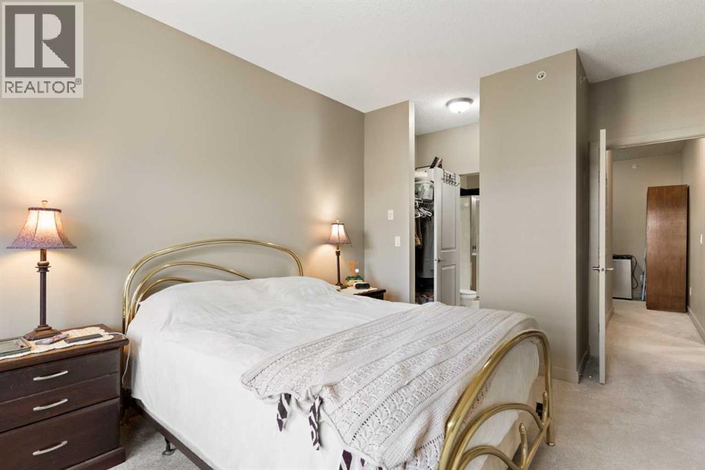 Single Family House for Sale in   Lake Fraser Drive SE Lake Bonavista Calgary 