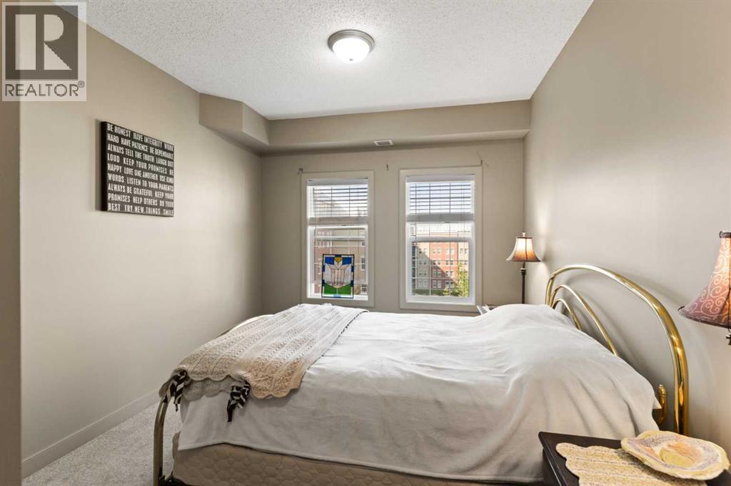 Single Family House for Sale in   Lake Fraser Drive SE Lake Bonavista Calgary 