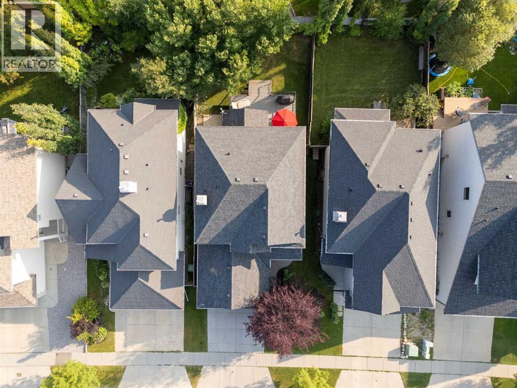 Single Family House for Sale in  Tuscany Drive NW Tuscany Calgary 