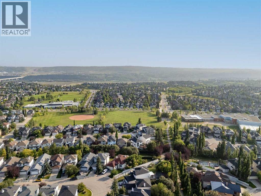 Single Family House for Sale in  Tuscany Drive NW Tuscany Calgary 