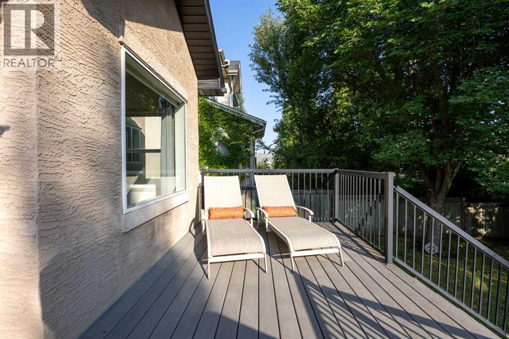 Single Family House for Sale in  Tuscany Drive NW Tuscany Calgary 