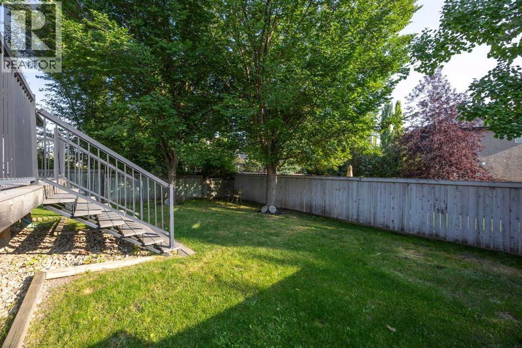 Single Family House for Sale in  Tuscany Drive NW Tuscany Calgary 