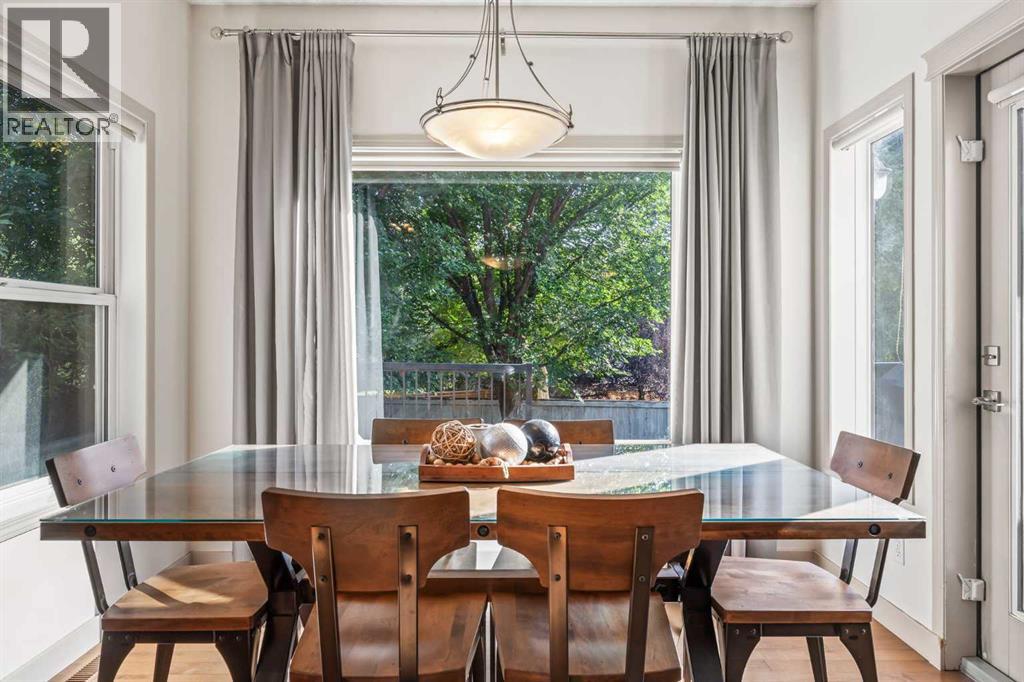 Single Family House for Sale in  Tuscany Drive NW Tuscany Calgary 