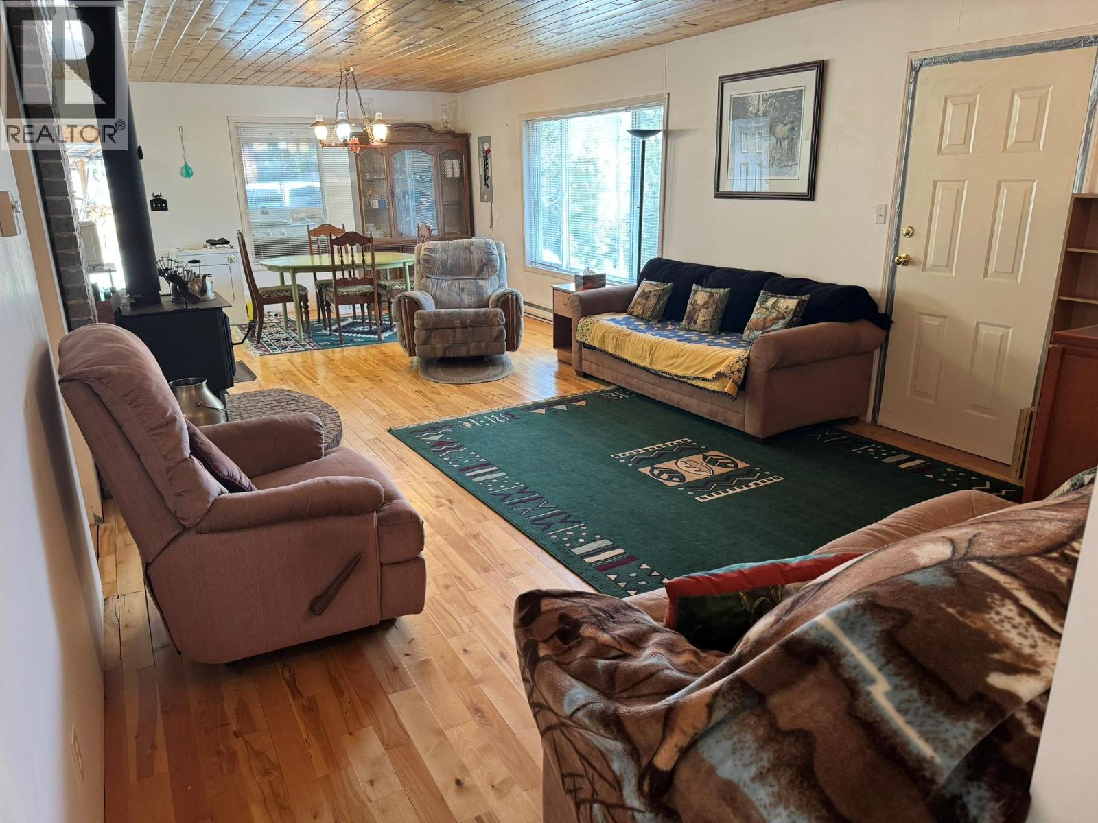 4288 Princeton Summerland Road, Princeton