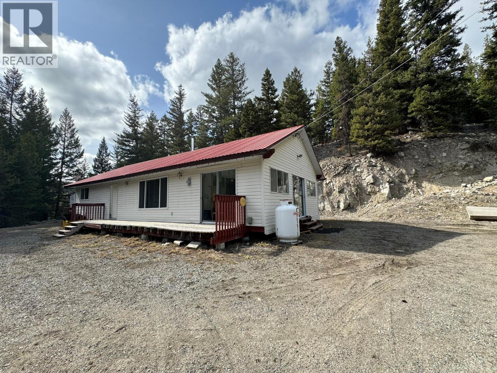 4288 Princeton Summerland Road, Princeton