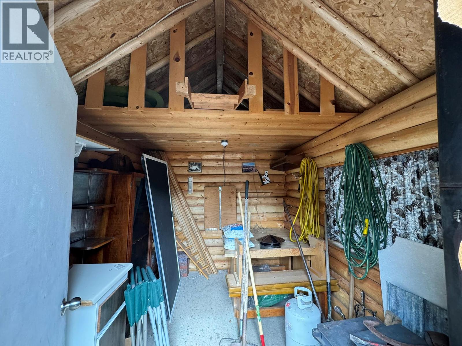 4288 Princeton Summerland Road, Princeton