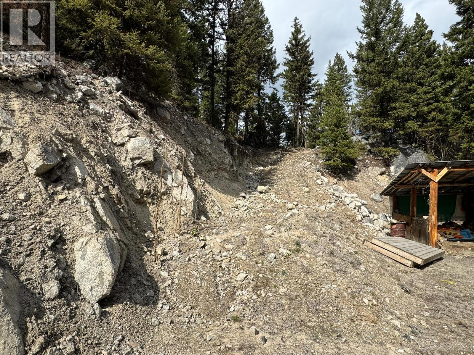 4288 Princeton Summerland Road, Princeton