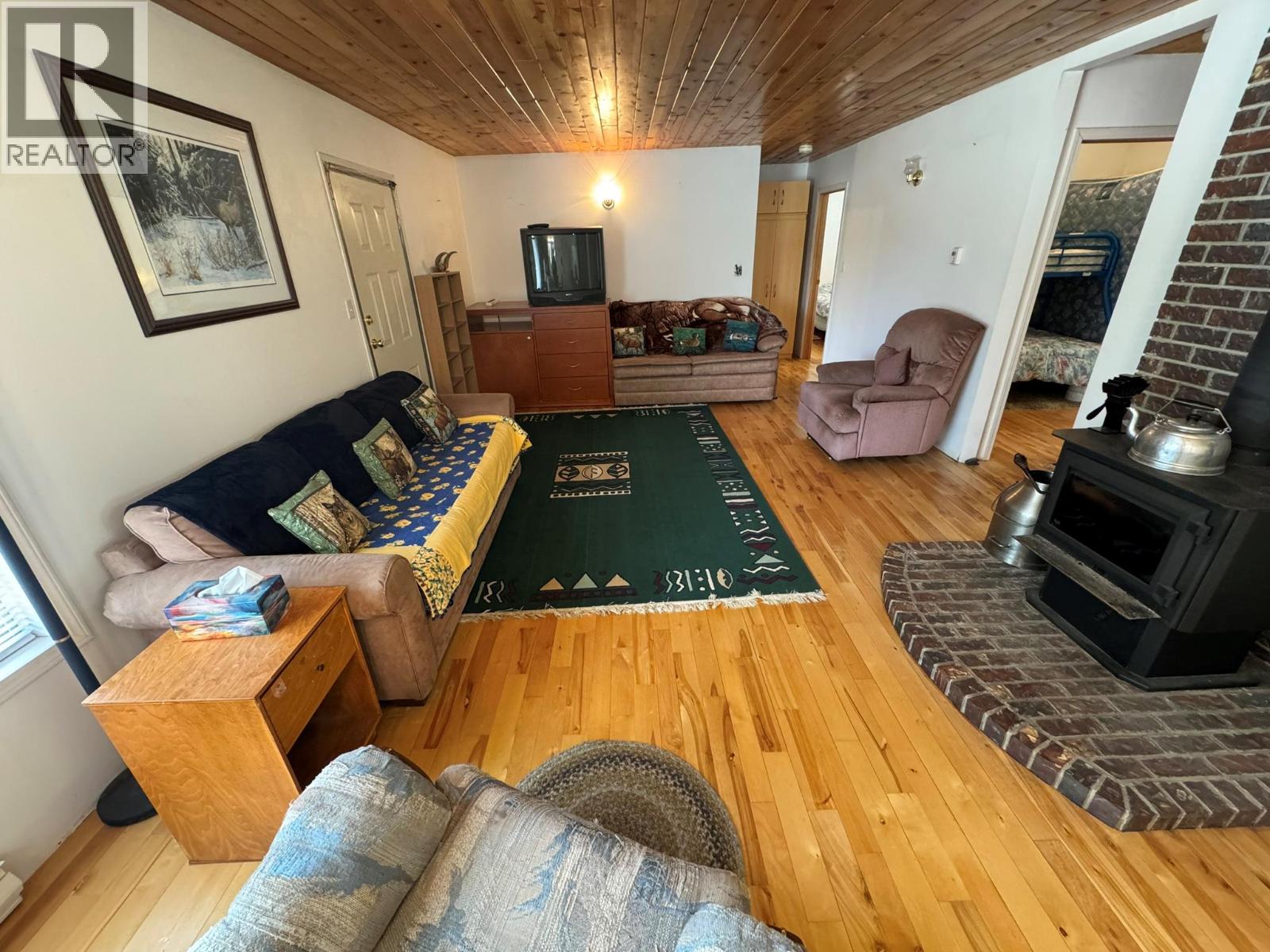 4288 Princeton Summerland Road, Princeton