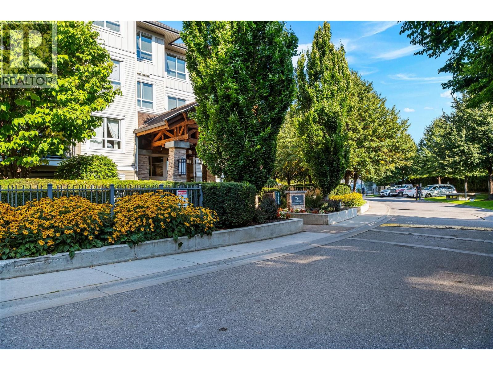 307 1093 Sunset Drive, Kelowna