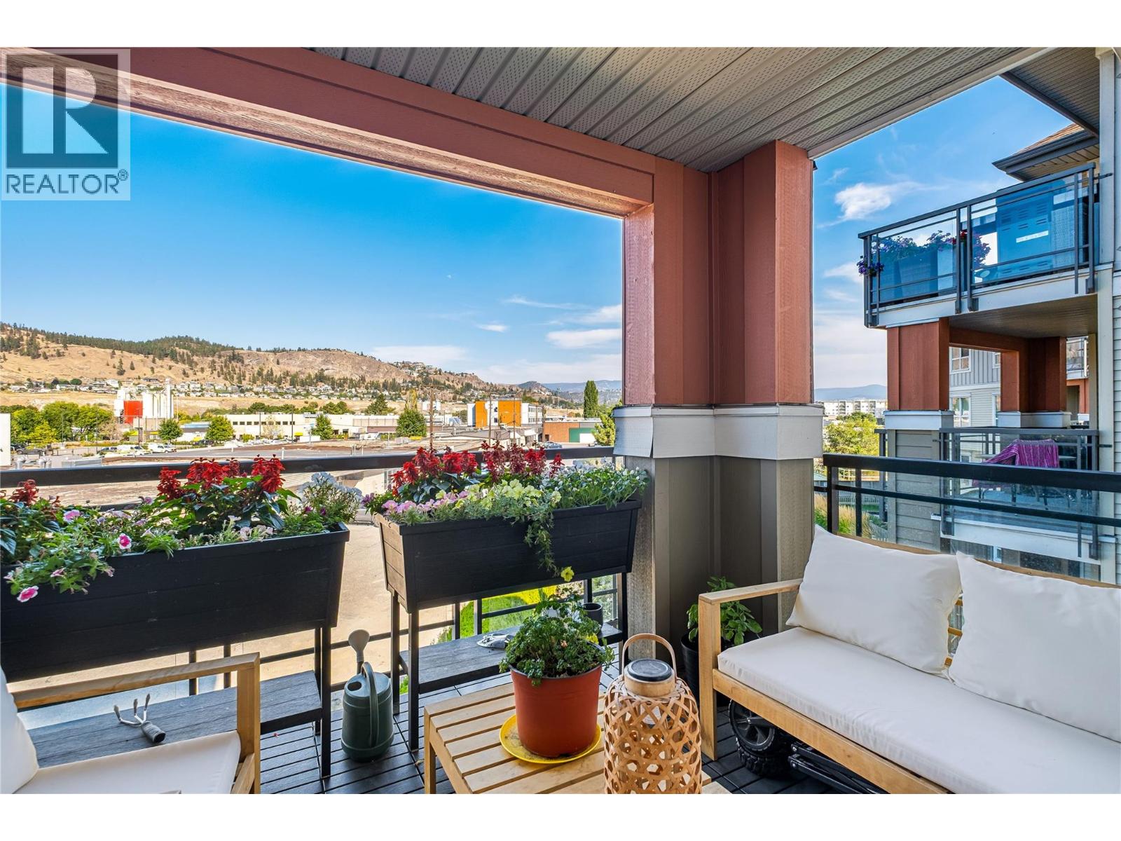 307 1093 Sunset Drive, Kelowna