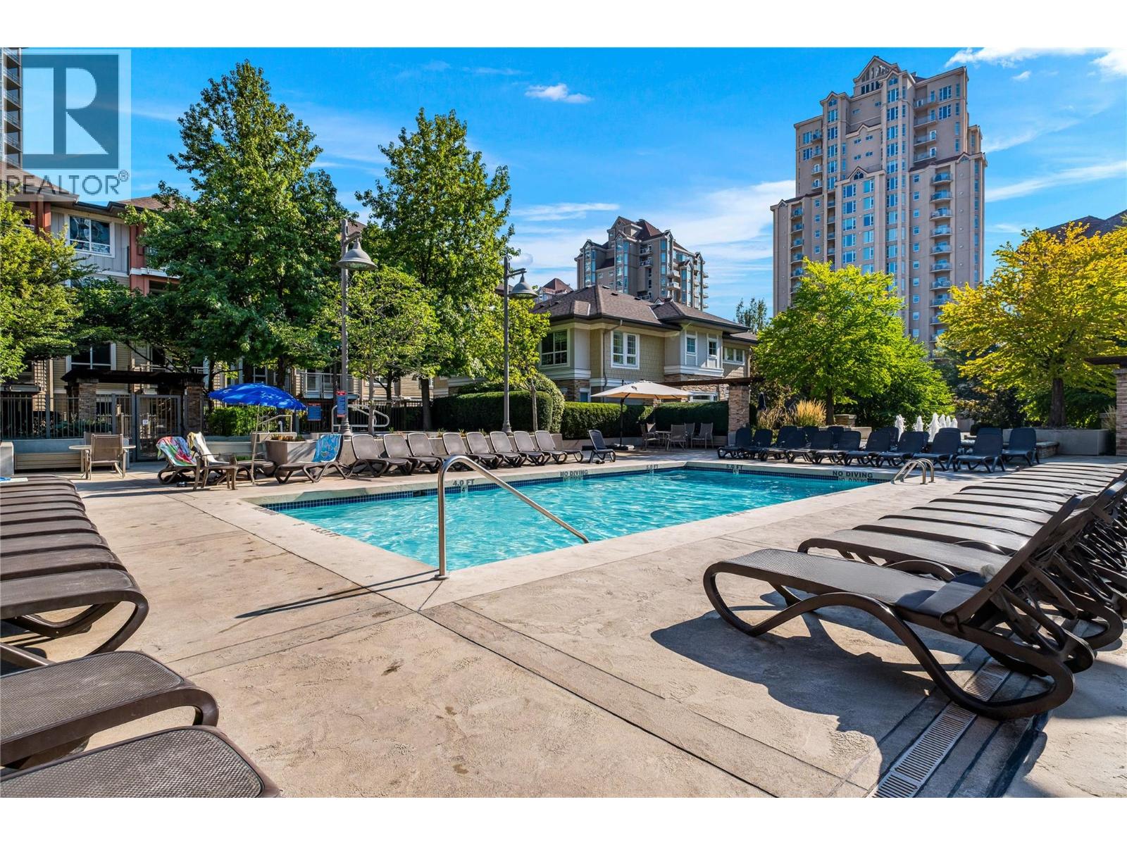 307 1093 Sunset Drive, Kelowna