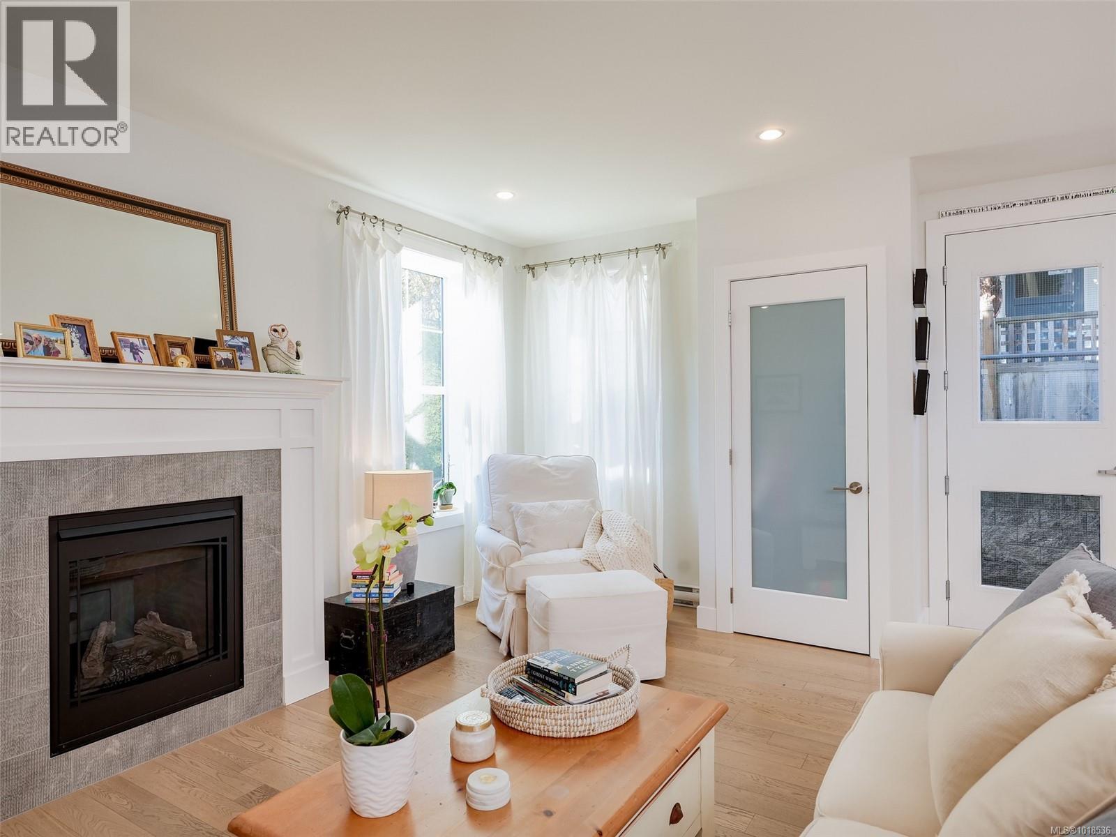 #1 1016 SOUTHGATE ST - 6