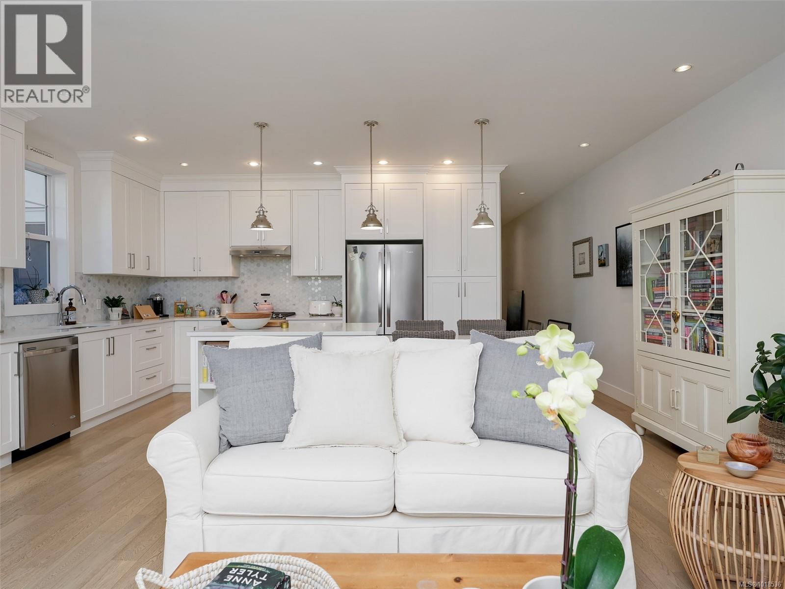 #1 1016 SOUTHGATE ST - 8