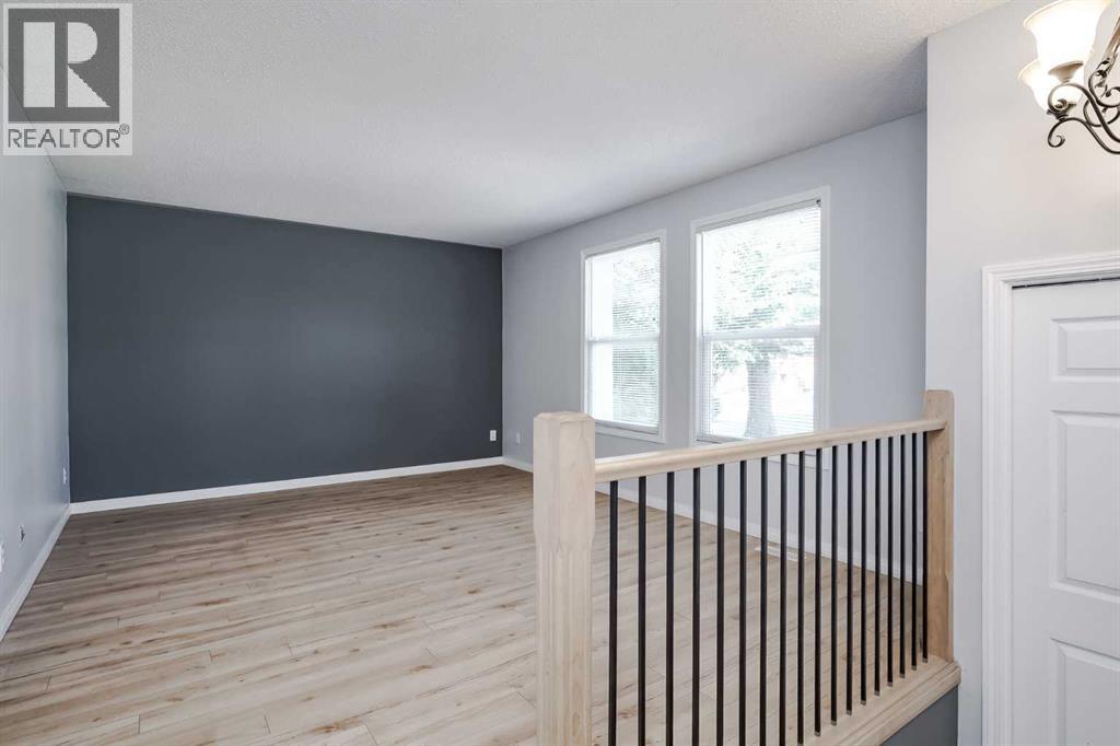 Single Family House Bungalow for Sale in  Rundlelawn Court NE Rundle Calgary 