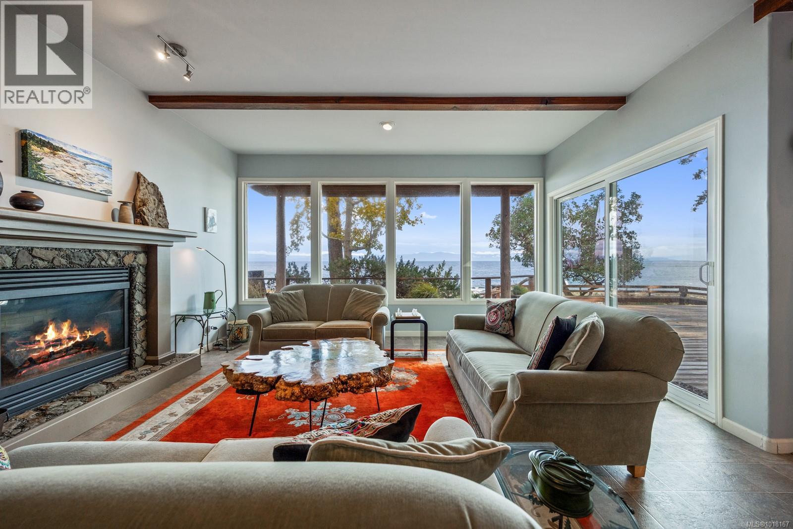 3495 Harwood Rd, Hornby Island