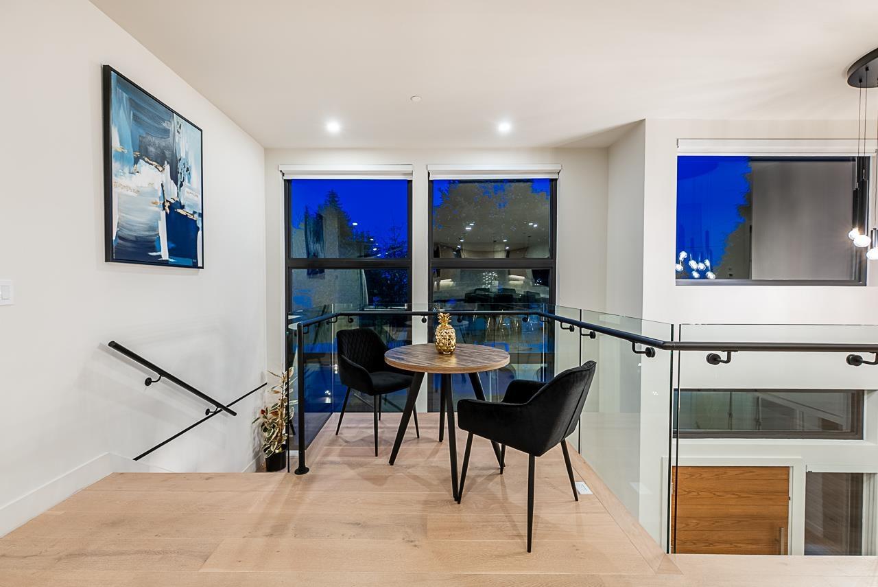 15911 CLIFF AVENUE, White Rock