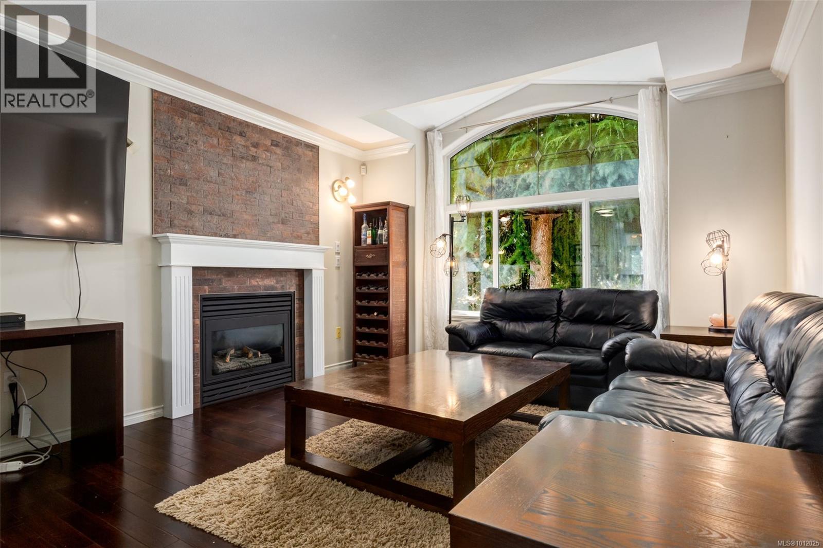 6422 Dover Rd, Nanaimo