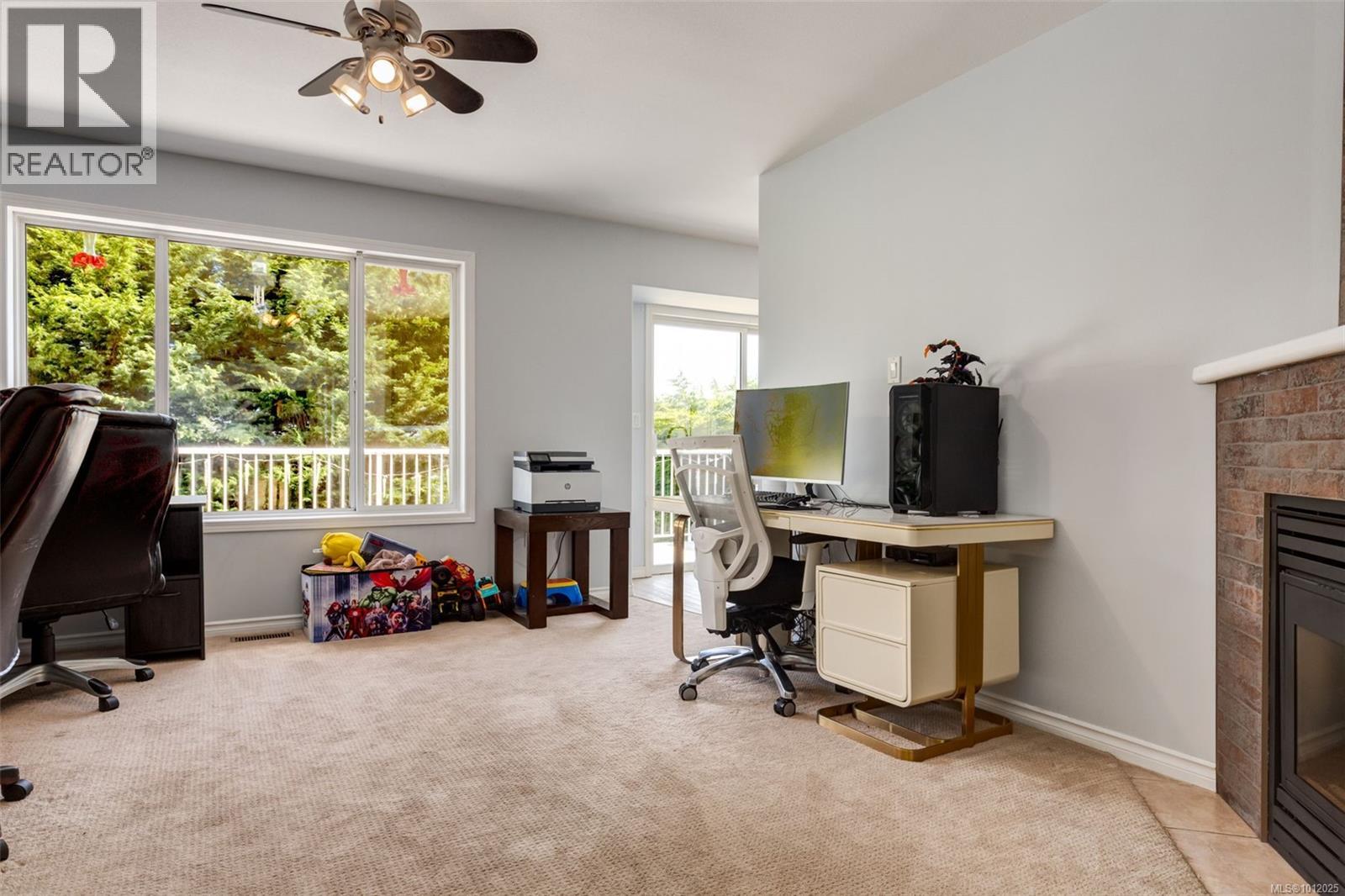 6422 Dover Rd, Nanaimo