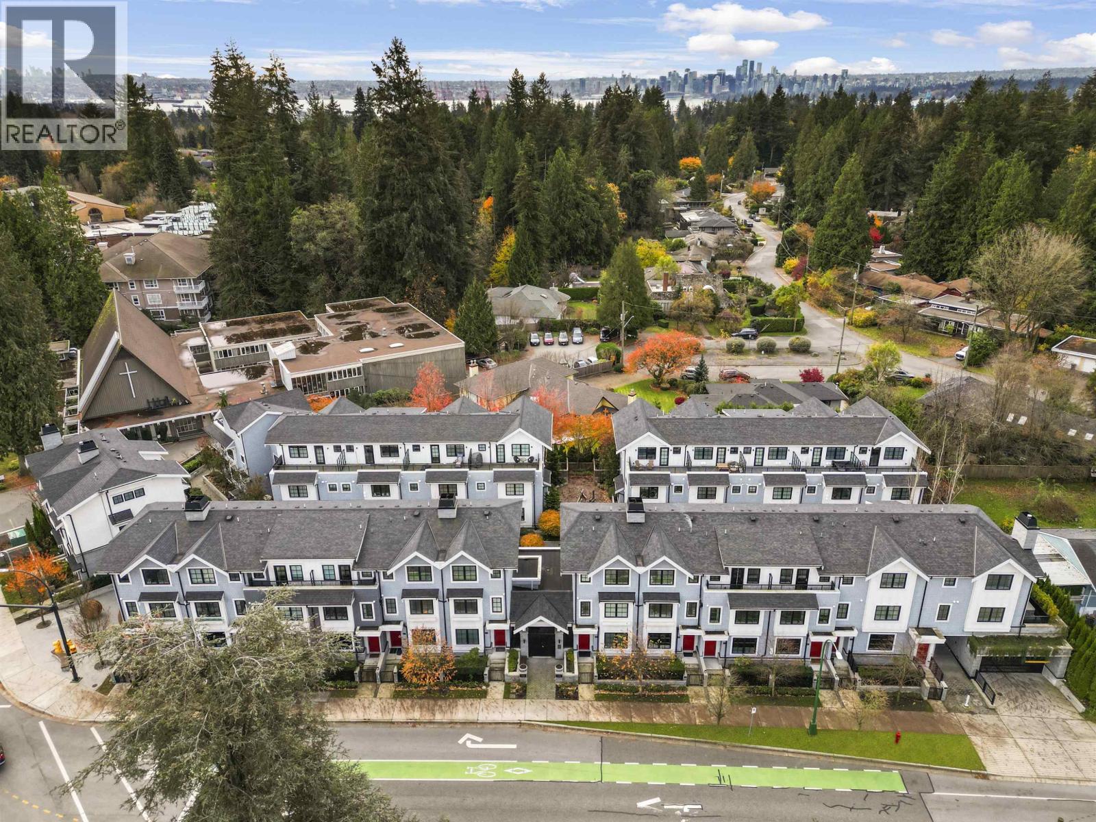 5 1133 RIDGEWOOD DRIVE, North Vancouver