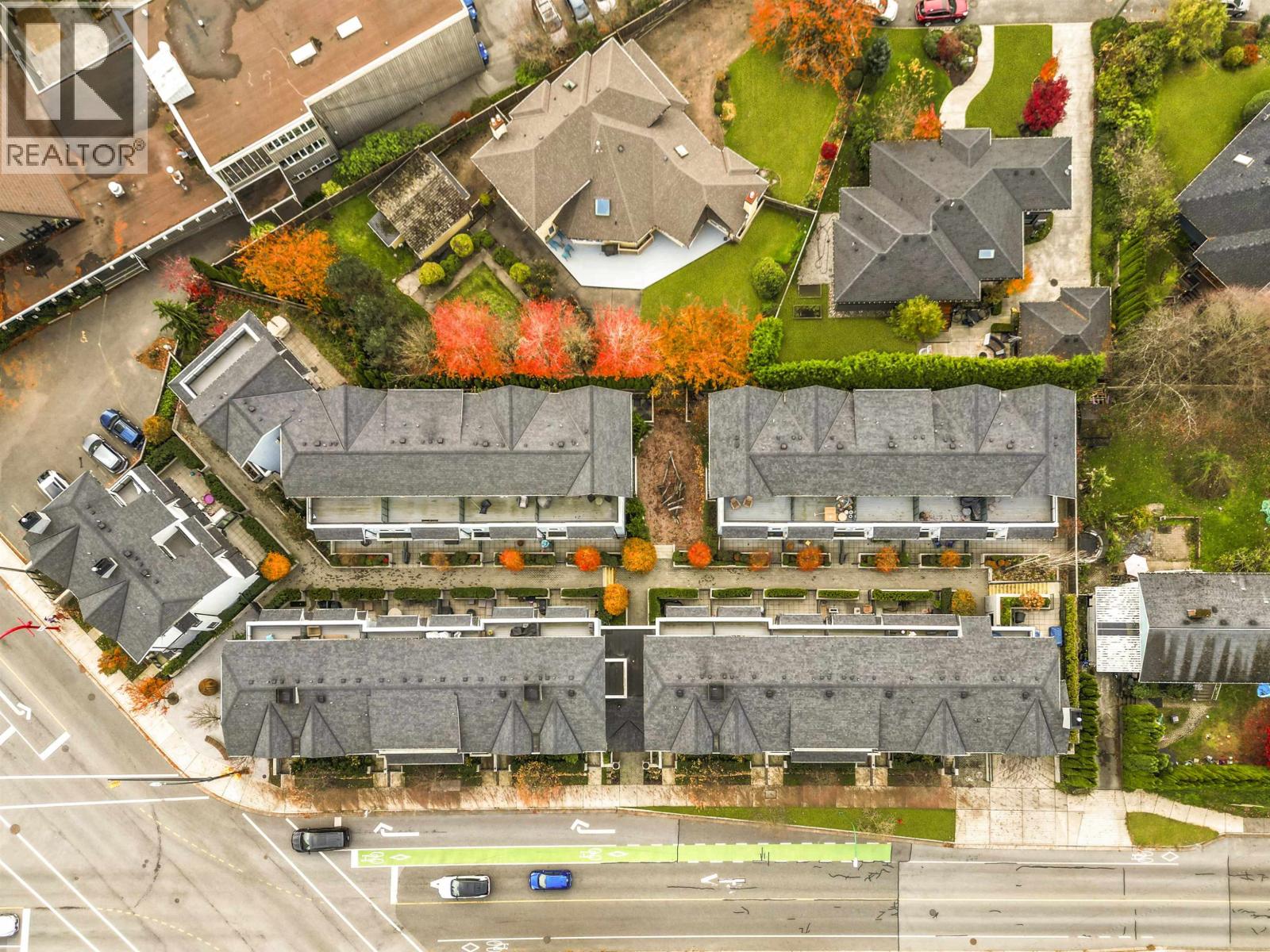 5 1133 RIDGEWOOD DRIVE, North Vancouver