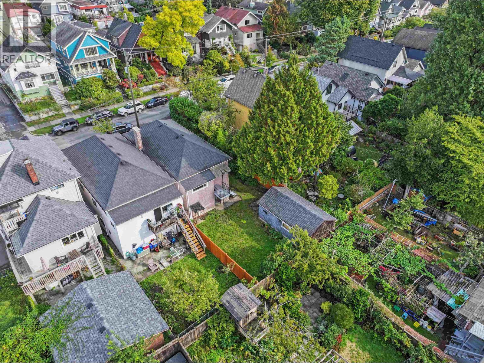 1732 E 3RD AVENUE, Vancouver