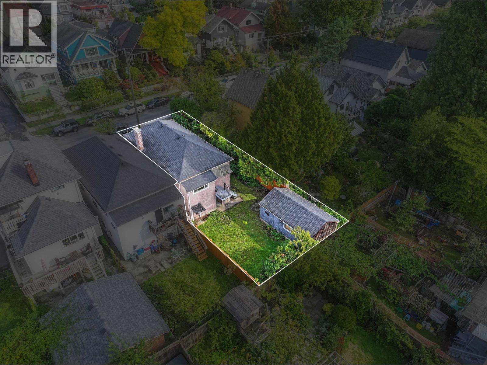 1732 E 3RD AVENUE, Vancouver