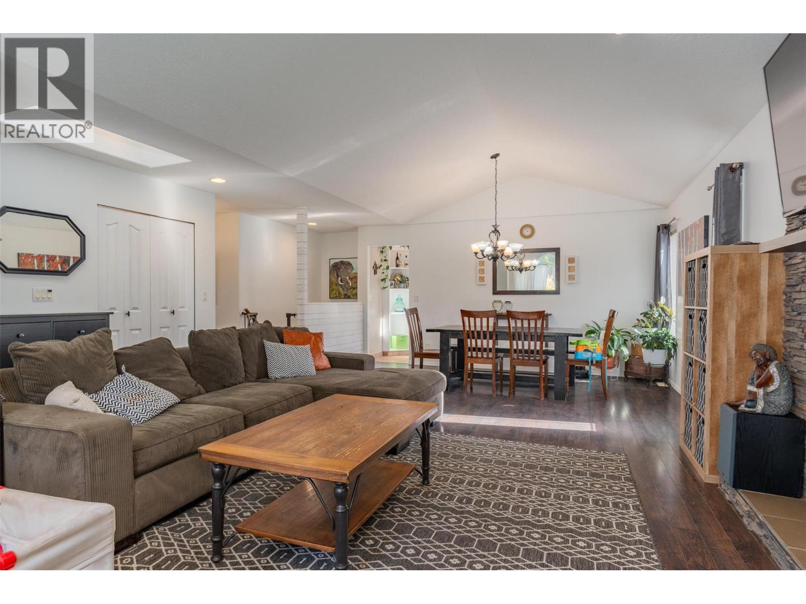 1518 3B Highway, Fruitvale