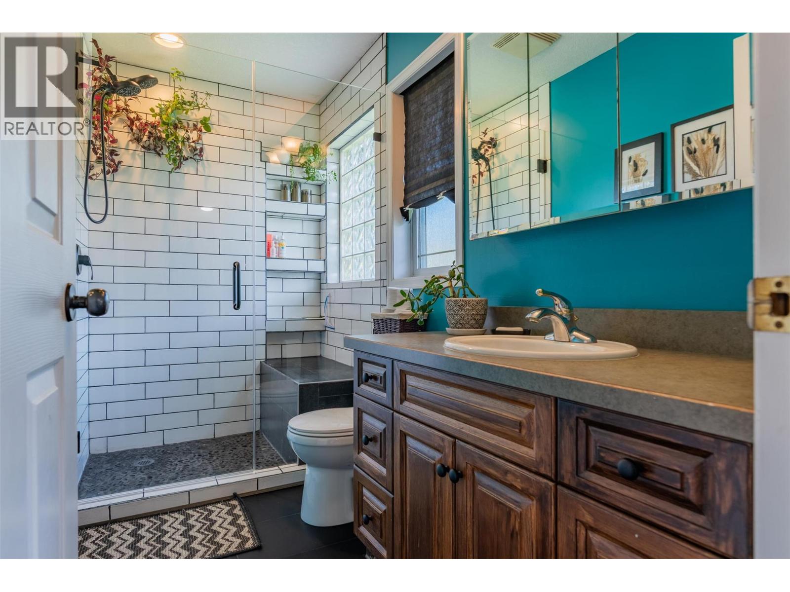 1518 3B Highway, Fruitvale