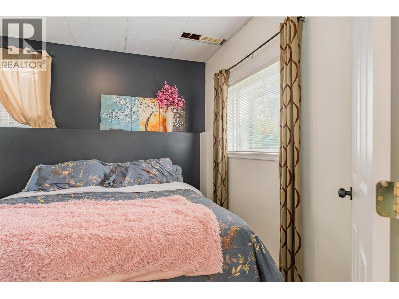 1518 3B Highway, Fruitvale