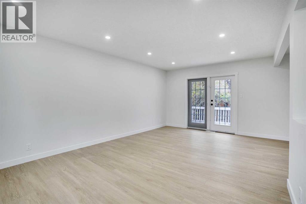 Single Family House Bungalow for Sale in  Buckthorn Road NW Thorncliffe Calgary 