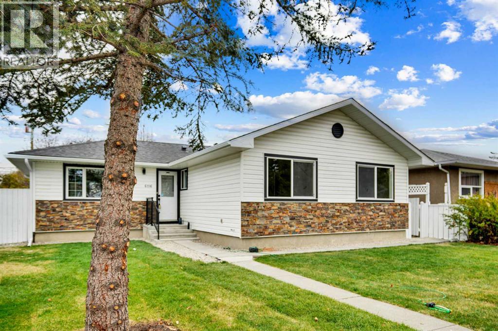 Single Family House Bungalow for Sale in  Buckthorn Road NW Thorncliffe Calgary 
