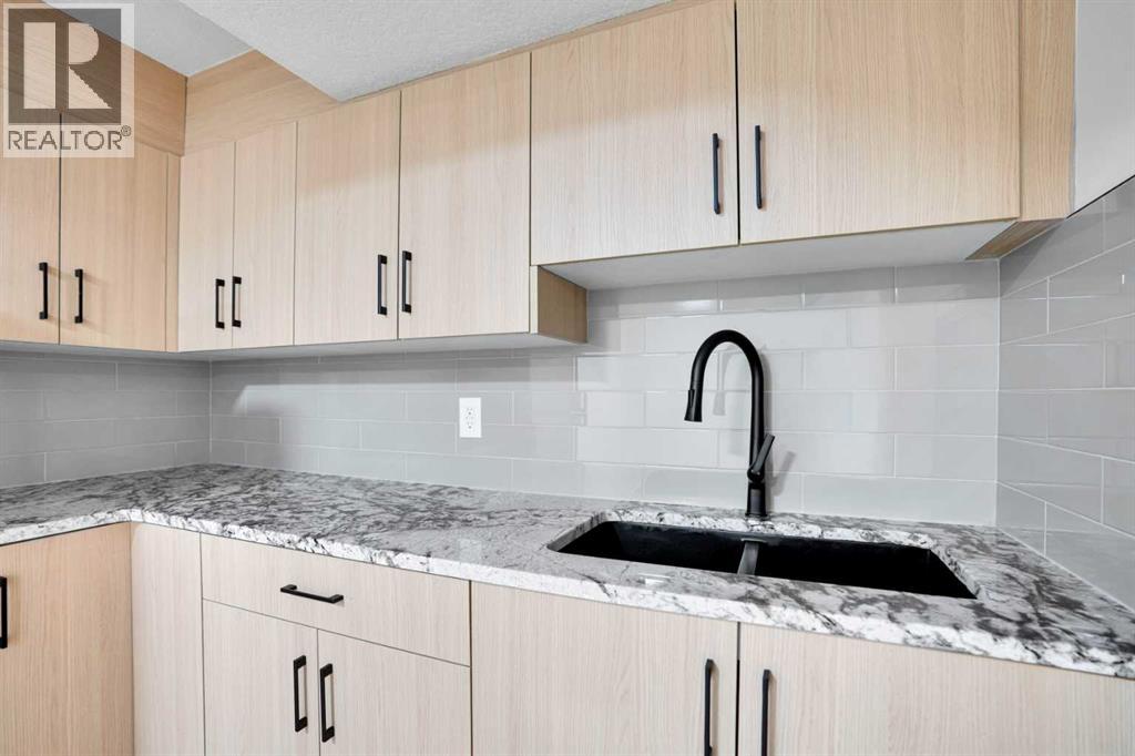 Single Family House Bungalow for Sale in  Buckthorn Road NW Thorncliffe Calgary 