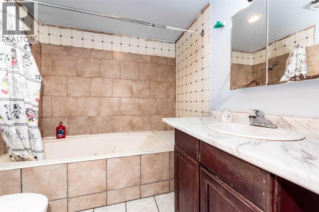 Single Family House Bi-level for Sale in  Martindale Boulevard NE Martindale Calgary 