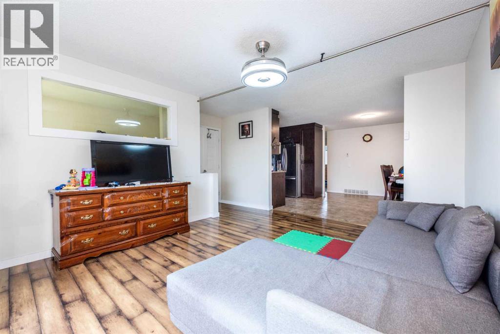 Single Family House Bi-level for Sale in  Martindale Boulevard NE Martindale Calgary 