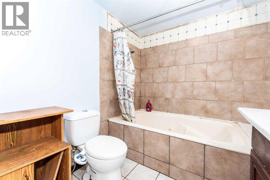 Single Family House Bi-level for Sale in  Martindale Boulevard NE Martindale Calgary 