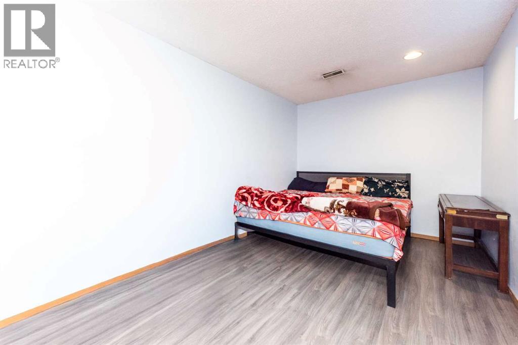 Single Family House Bi-level for Sale in  Martindale Boulevard NE Martindale Calgary 