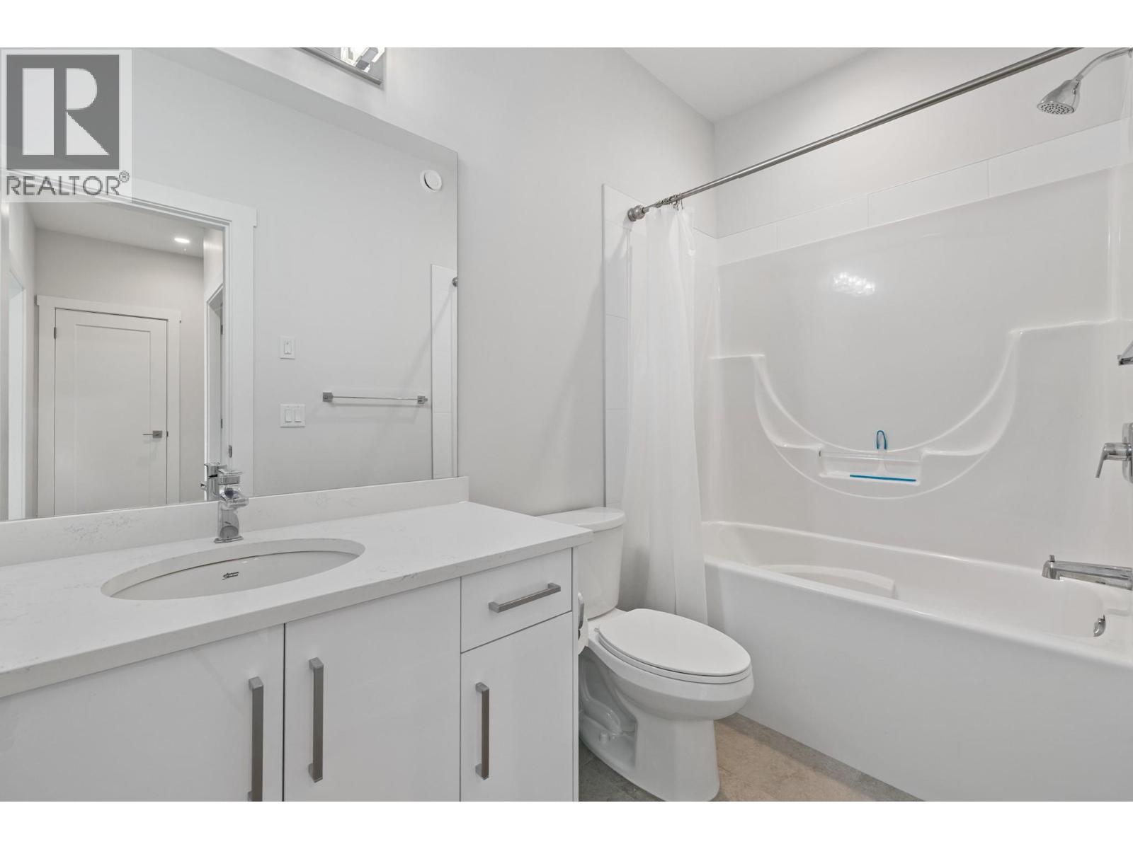 12 115 Wyndham Crescent, Kelowna