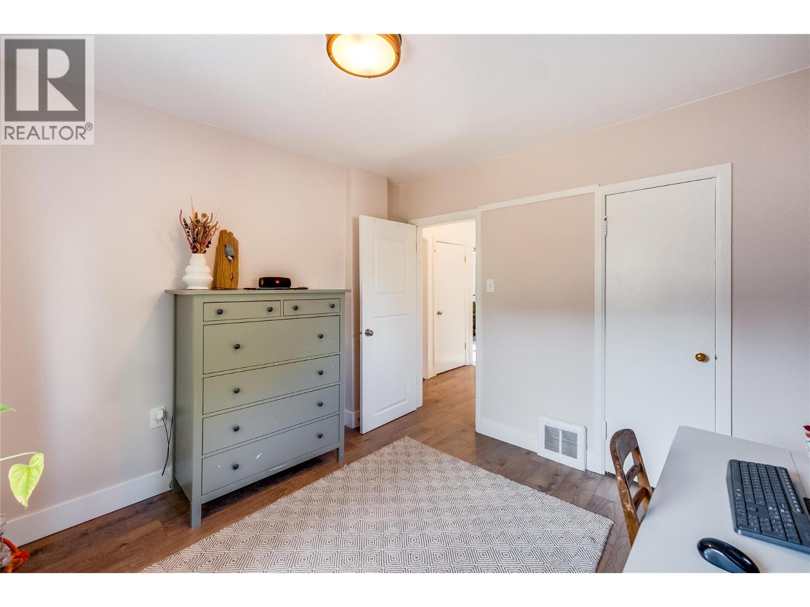 2829 5th Avenue, Castlegar