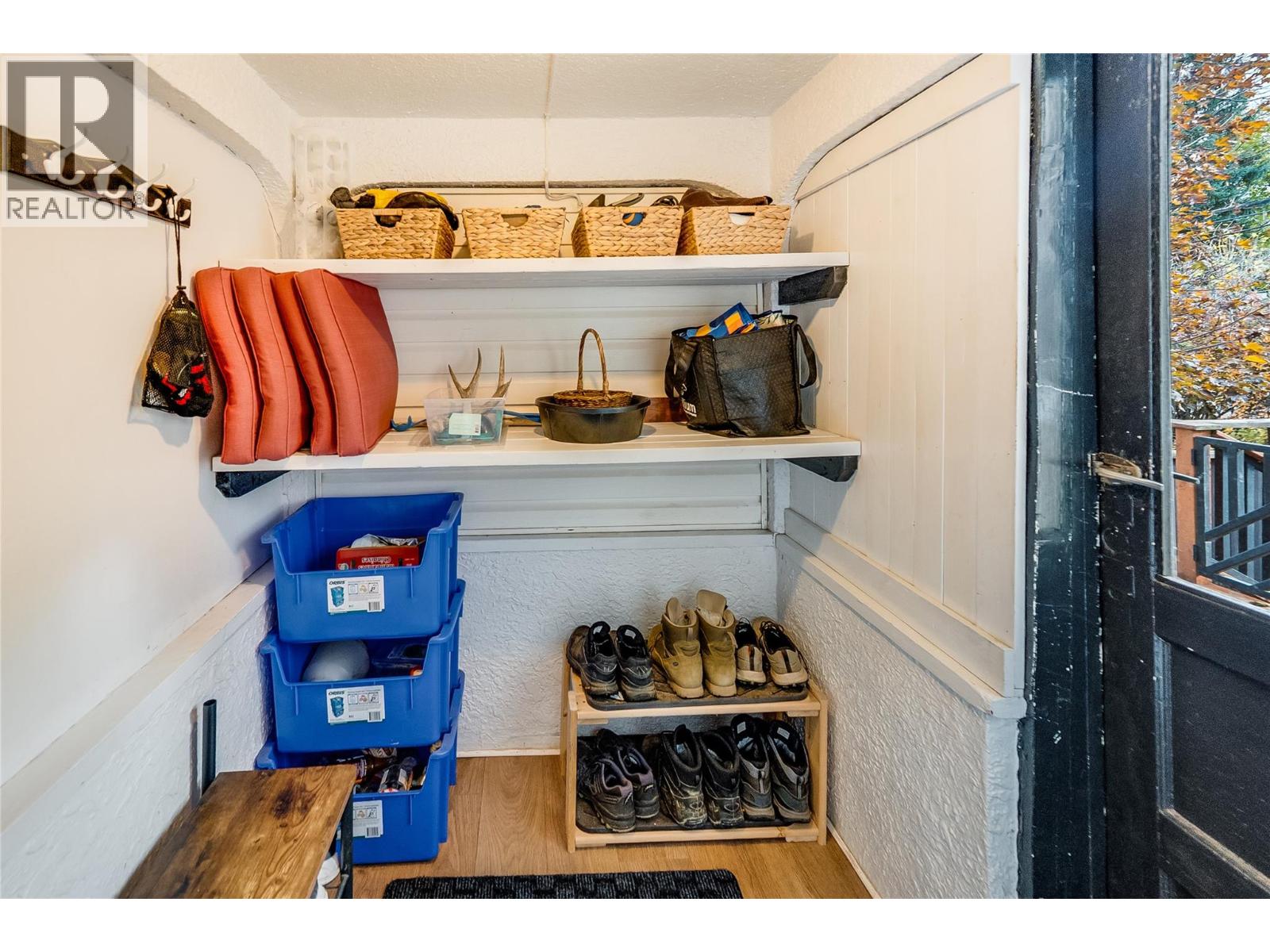 2829 5th Avenue, Castlegar