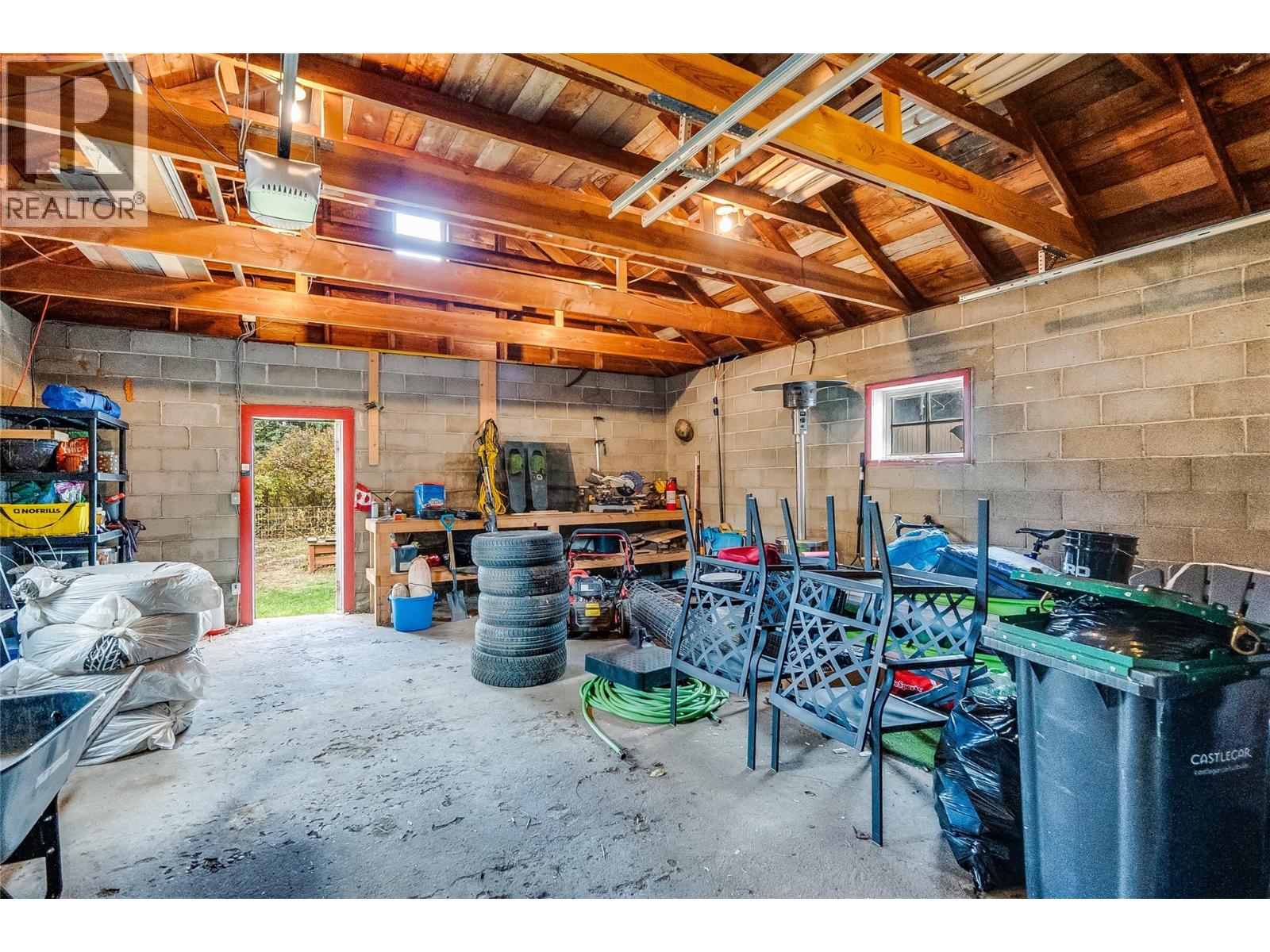 2829 5th Avenue, Castlegar