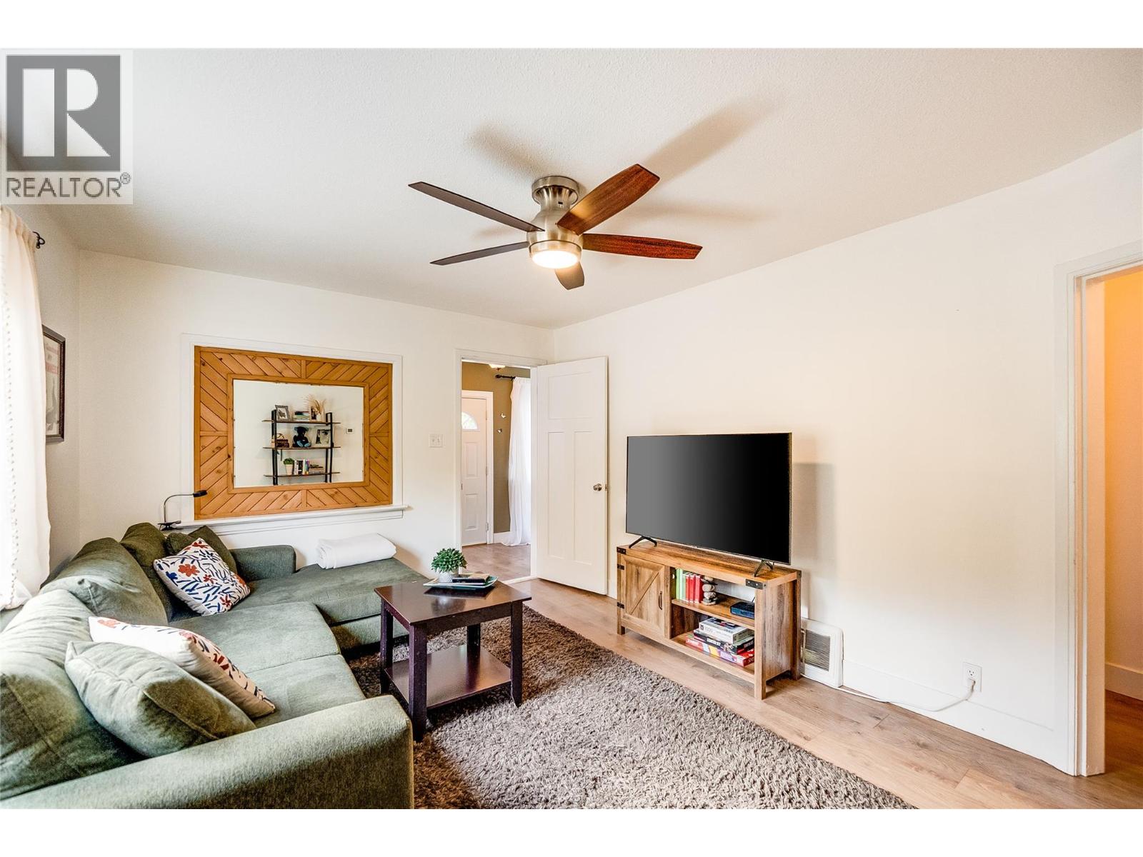 2829 5th Avenue, Castlegar